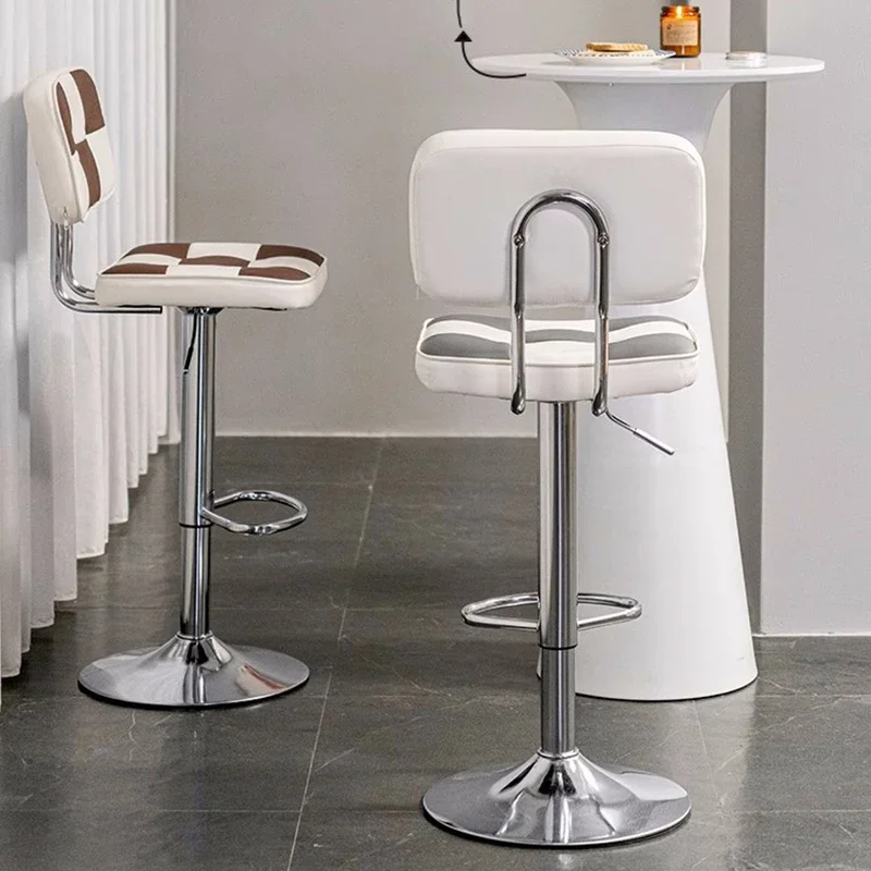 Европейский квадратный барный стул с высокой кожаной наружной поворотной металлической квадратной обеденной стойкой, мебель для бара Alto на стойке регистрации